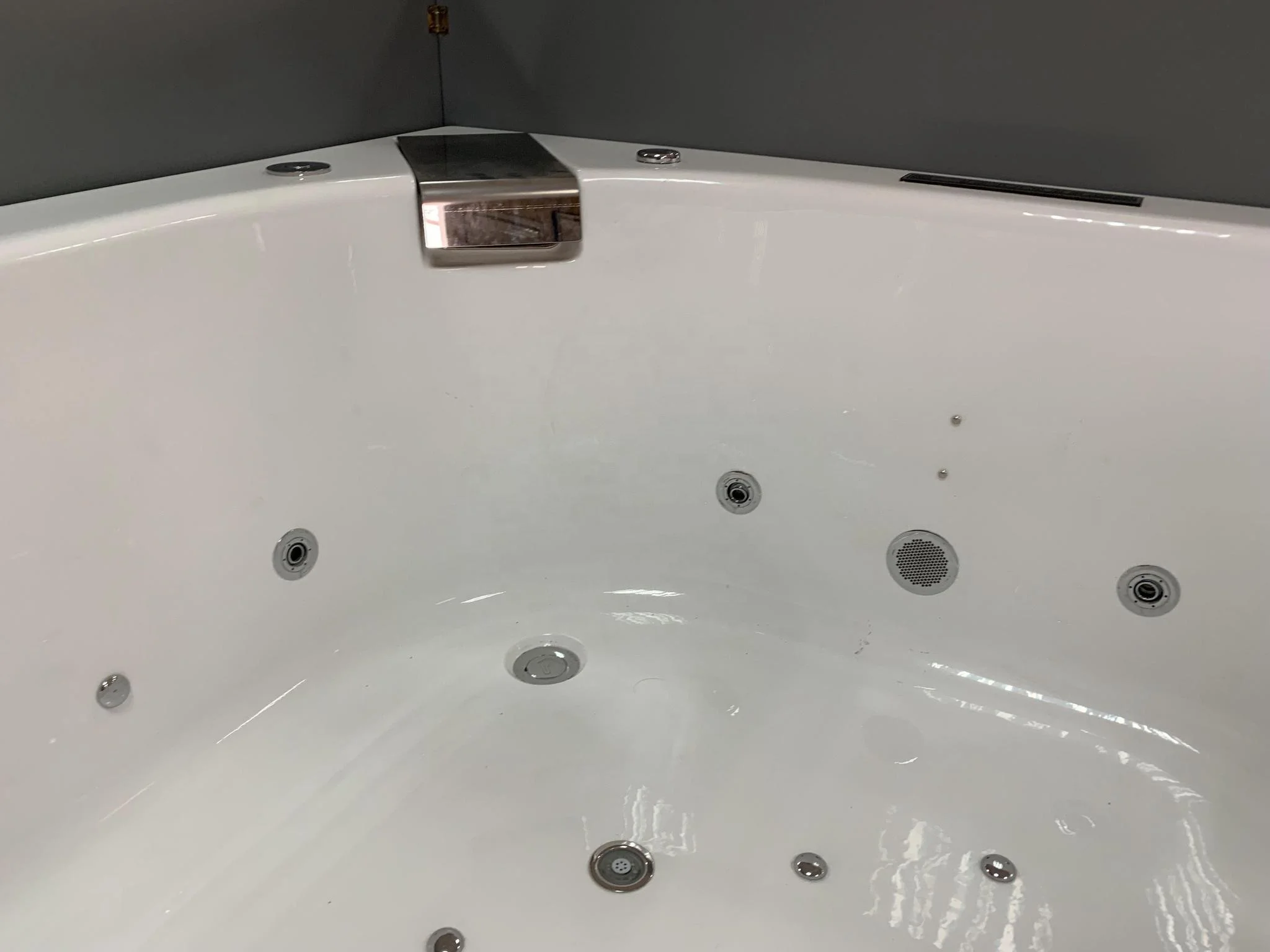 Акриловая белая переносная ванна для взрослых, угловая ванна на 2 персоны, комбинированные гидромассажные ванны, водовороты, воздушная ванна Изображение 5